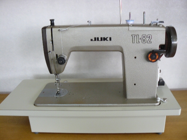 侍おすすめ 名機 JUKI 1本針本縫い職業用ミシン TL-82 -リサイクル 