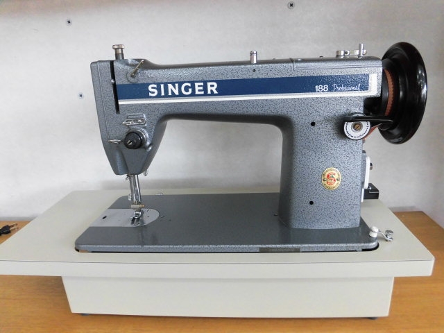 侍おすすめ 名機 SINGER 1本針本縫い職業用ミシン 188 Professional 