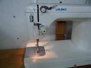 ★　JUKI　1本針本縫い職業用ミシン　SL-280EX　糸切り　スピード