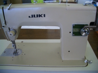 ＪＵＫＩ　1本針本縫い職業用ミシン 　TL-７２